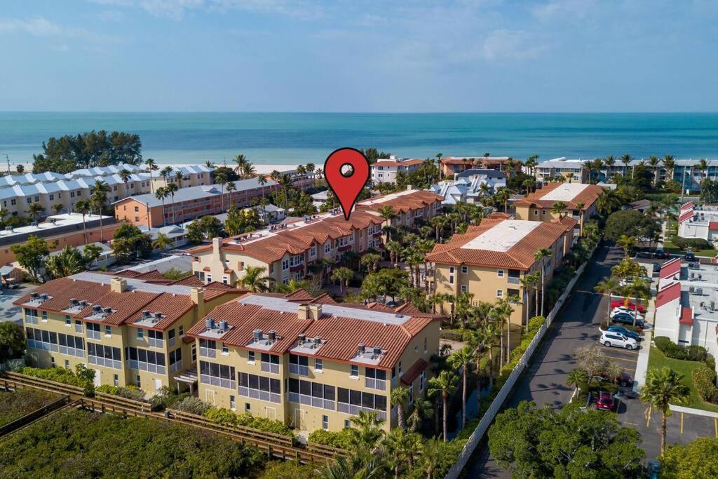 Bradenton Beach Resort Style Getaway-Walk To Beach Kültér fotó